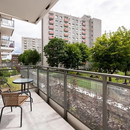 Roof Terrace Old Town With Private Parking *