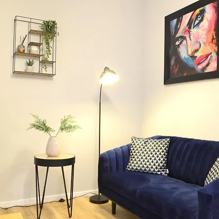 Roof Terrace Old Town With Private Parking *