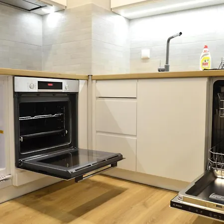 Roof Terrace Old Town With Private Parking 아파트